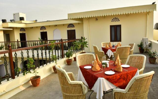 Mahal Khandela - A Heritage Hotel and Spa