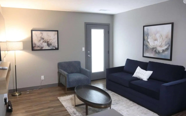 Eastland Suites Hotel & Conference Ctr, Trademark by Wyndham