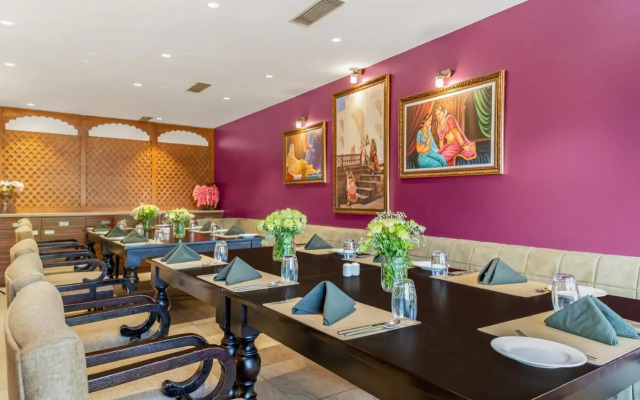 Holiday Resort & Spa A Unit of S Poddar Group