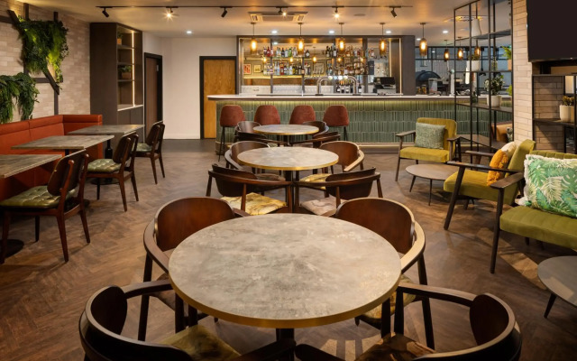Four Points by Sheraton Edinburgh