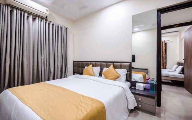 OYO Apartments Powai Lake