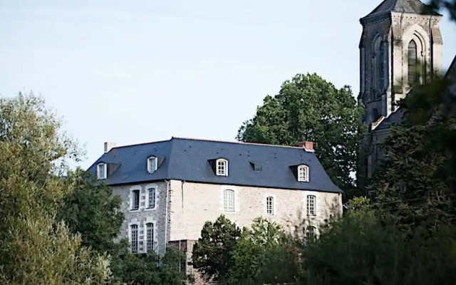 Logis Hotel Le Prieure Des Gourmands