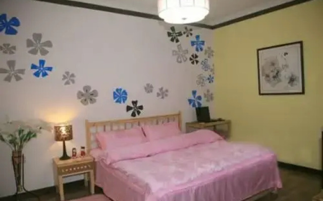 Xiaoqiaoliushui Hostel