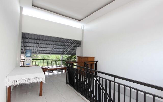 RedDoorz Plus near RS UGM