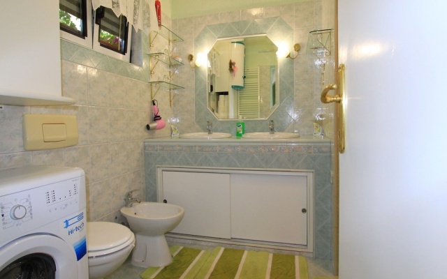 Apartment Colic