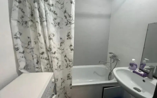 Апартаменты Суточно на улице Есенина, д. 44