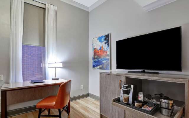 The Cincinnatian Hotel Curio Collection by Hilton