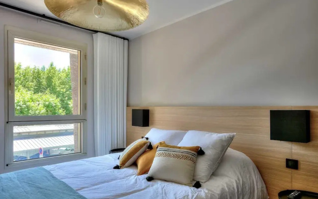 Luxury Flat With Balcony - 2br/6p - Cannes