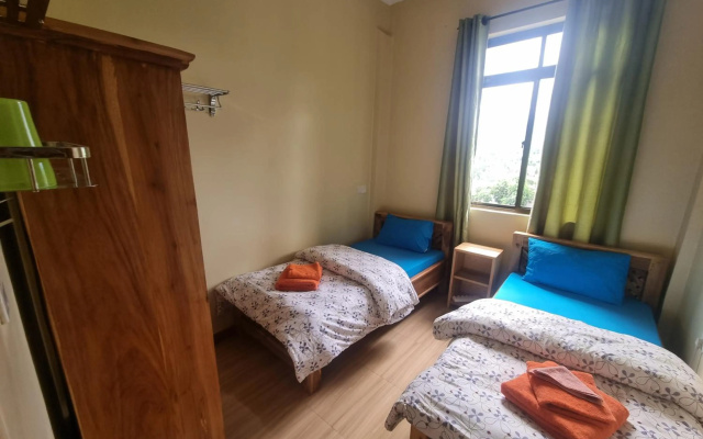 Enjivai Hostel
