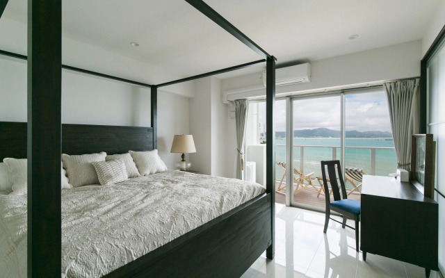 Hideout Okinawa Uruma