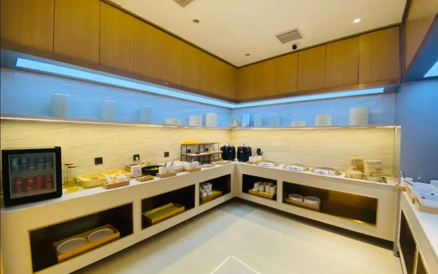 JI Hotel Shanghai The Bund Jiujiang Road