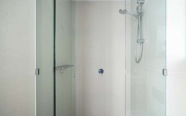 Modern Apartment in Darling Harbour