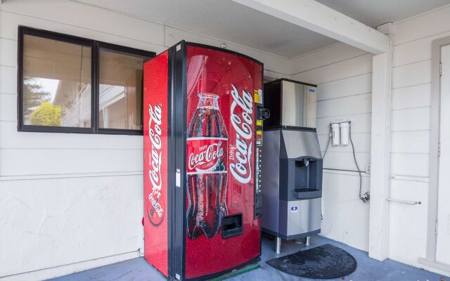 Fisherman's Cove Inn