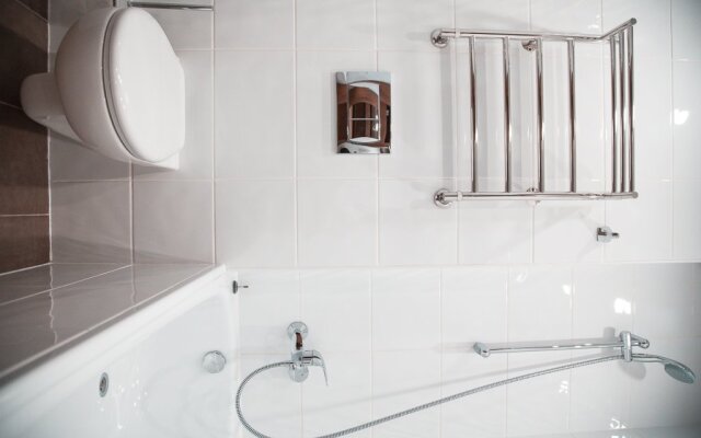 On Mitinskaya 16 Apartments