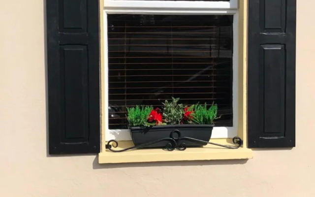 NEW LISTING Faye’s Place