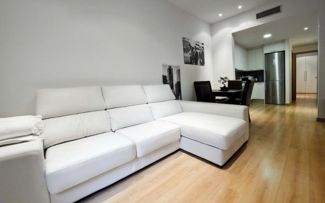 Roger de Lluria Design Aparments