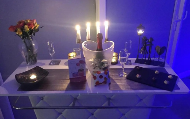 House With one Bedroom in Tournai, With Enclosed Garden and Wifi - фото 2