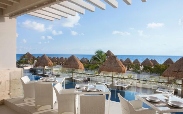 Beloved Playa Mujeres - Couples Only All Inclusive