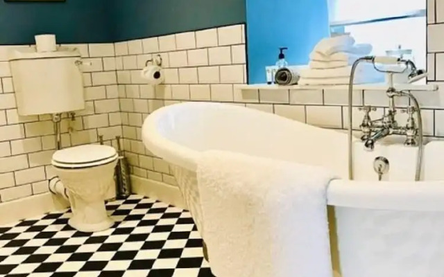 The Kirkstyle Inn & Rooms