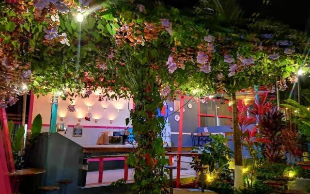 Millenium Hostels - Manuel Antonio