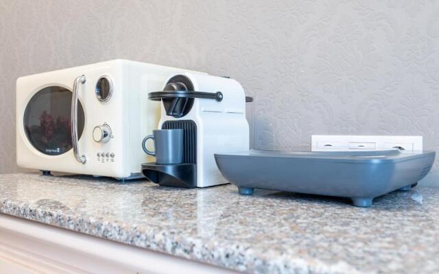 Victoria Apartment 1901