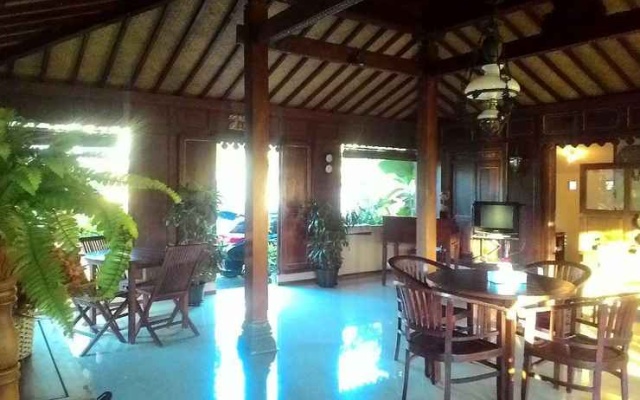 Rumah Teras Jogja Guesthouse
