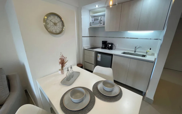 Modern & Cozy Studio With Pool