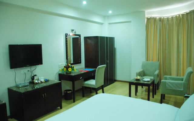 Parker Lords Eco Inn Ahmedabad