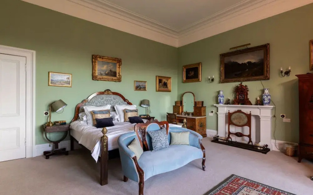 Errol Park - Grand Stately Home Views