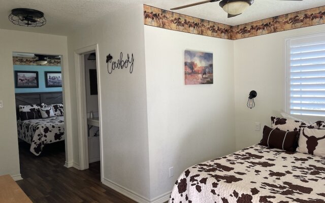 Horseshoe Riverside Lodge