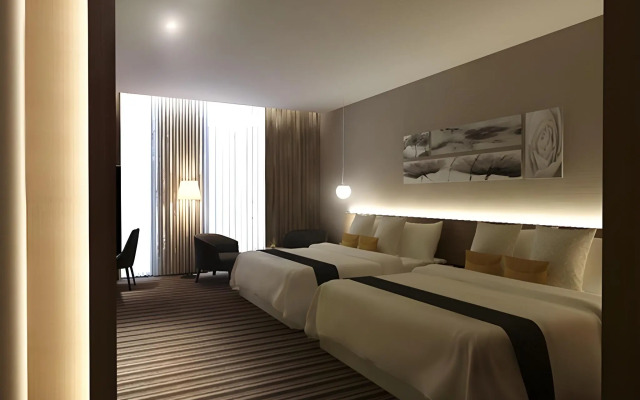 Grand Royal Hotel