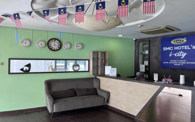 OYO 90894 Hotel Smc I-city