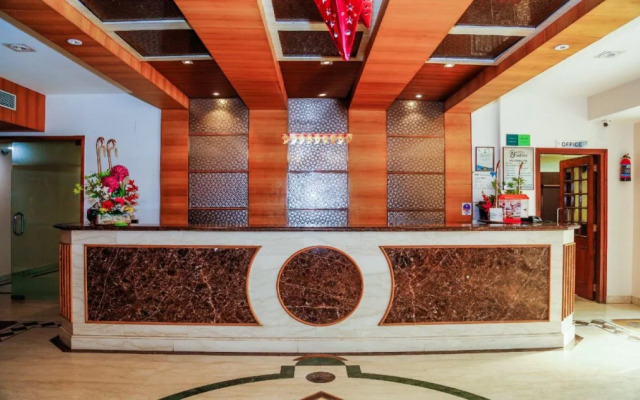 Hotel Shelter by OYO Rooms