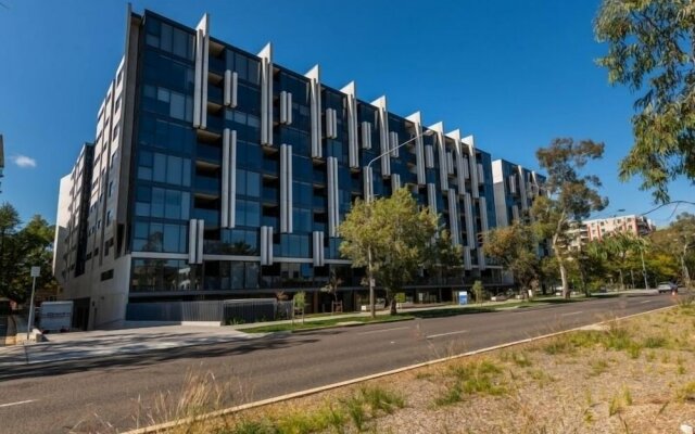 Accommodate Canberra Midnight Apartments