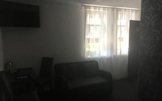 B&B Ghost Nakvyné