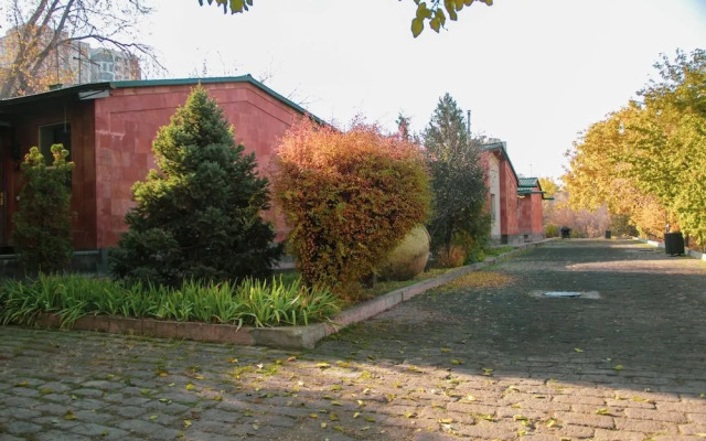 Organic House & Aquapark