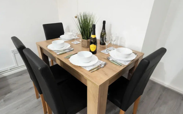 1bedlondonapt-freeparking-fastwifi-sofabed