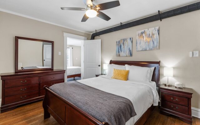 Forest Park Oasis | JZ Vacation Rentals