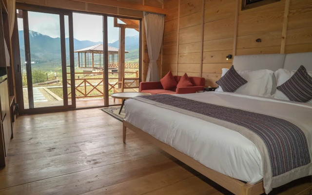 Gangtey Pinewood Resort