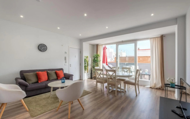 Brand New, Specious Penthouse W, Private Terrace