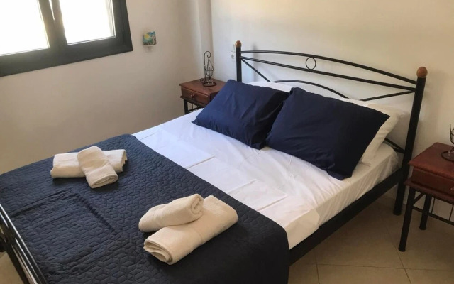 Stelios Melita Apartment in Tris Eklisies