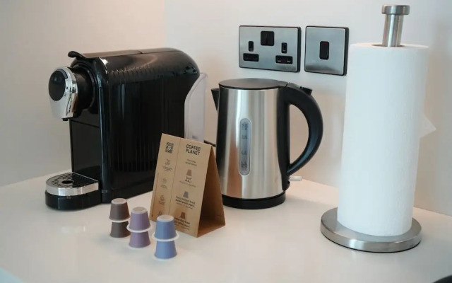Staybridge Suites Dubai Business Bay by IHG