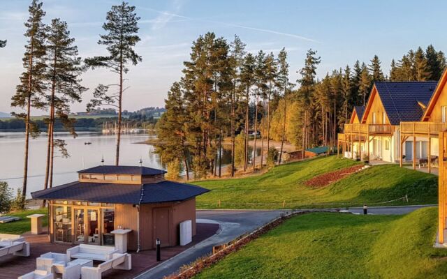 Lakeside Village 41086