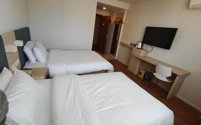 Hanting Hotel Shanghai South Railway Station Luoxiang Road Branch