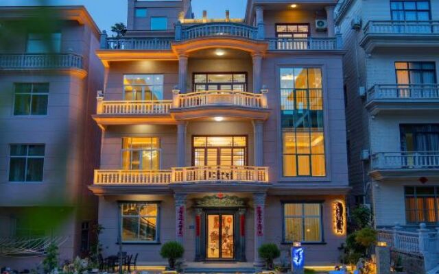 Meizhou Island First Seeing Homestay(Lianchi'ao Beach Store)