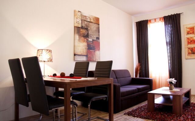 CheckVienna – Apartment Huetteldorfer Strasse