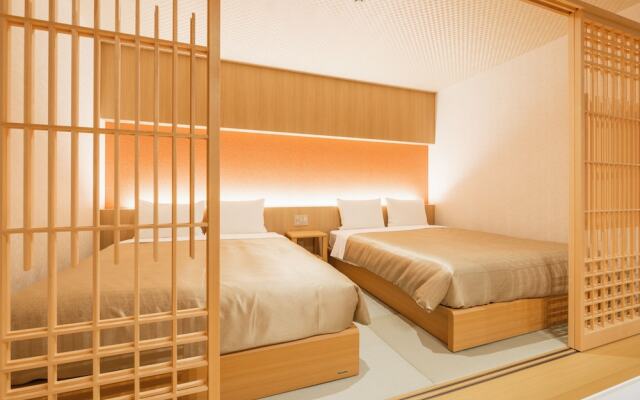 Grand Base Hakata Gofuku