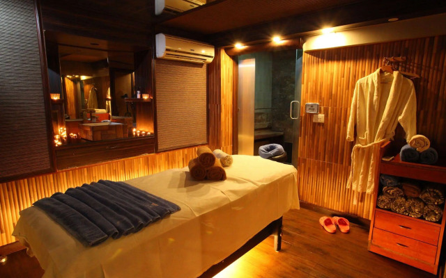 FabExpress Ocean Residency, Colva