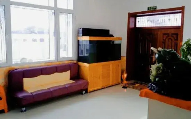 Shuangying Farm House