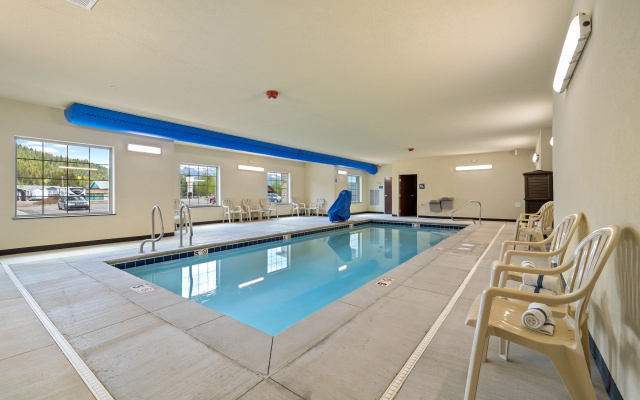 Cobblestone Hotel & Suites - Alpine